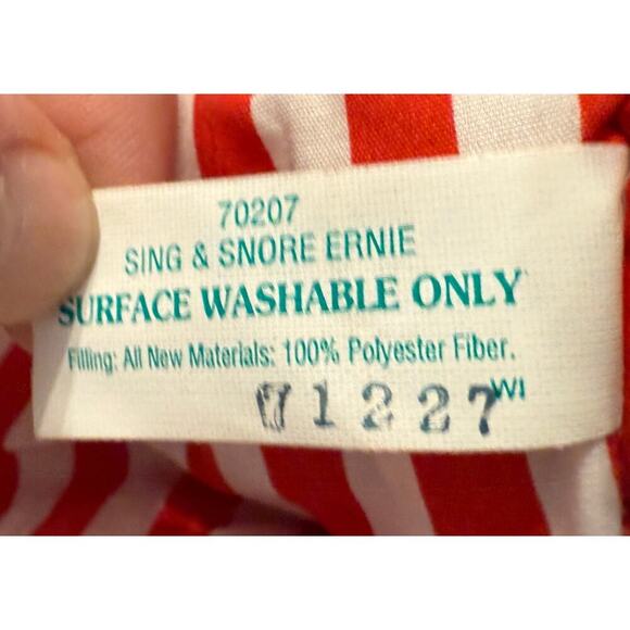 Sesame Street Sing & Snore Ernie Plush Doll 1996 Striped Pajamas Sesame Street - Picture 5 of 5